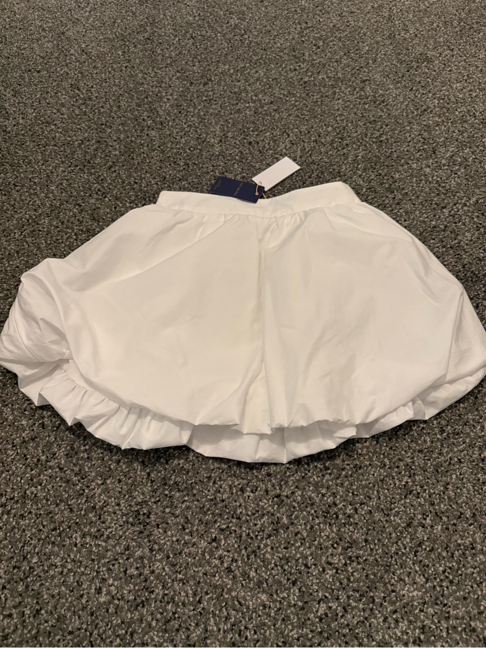 Womens new skies are blue skirt Xs
